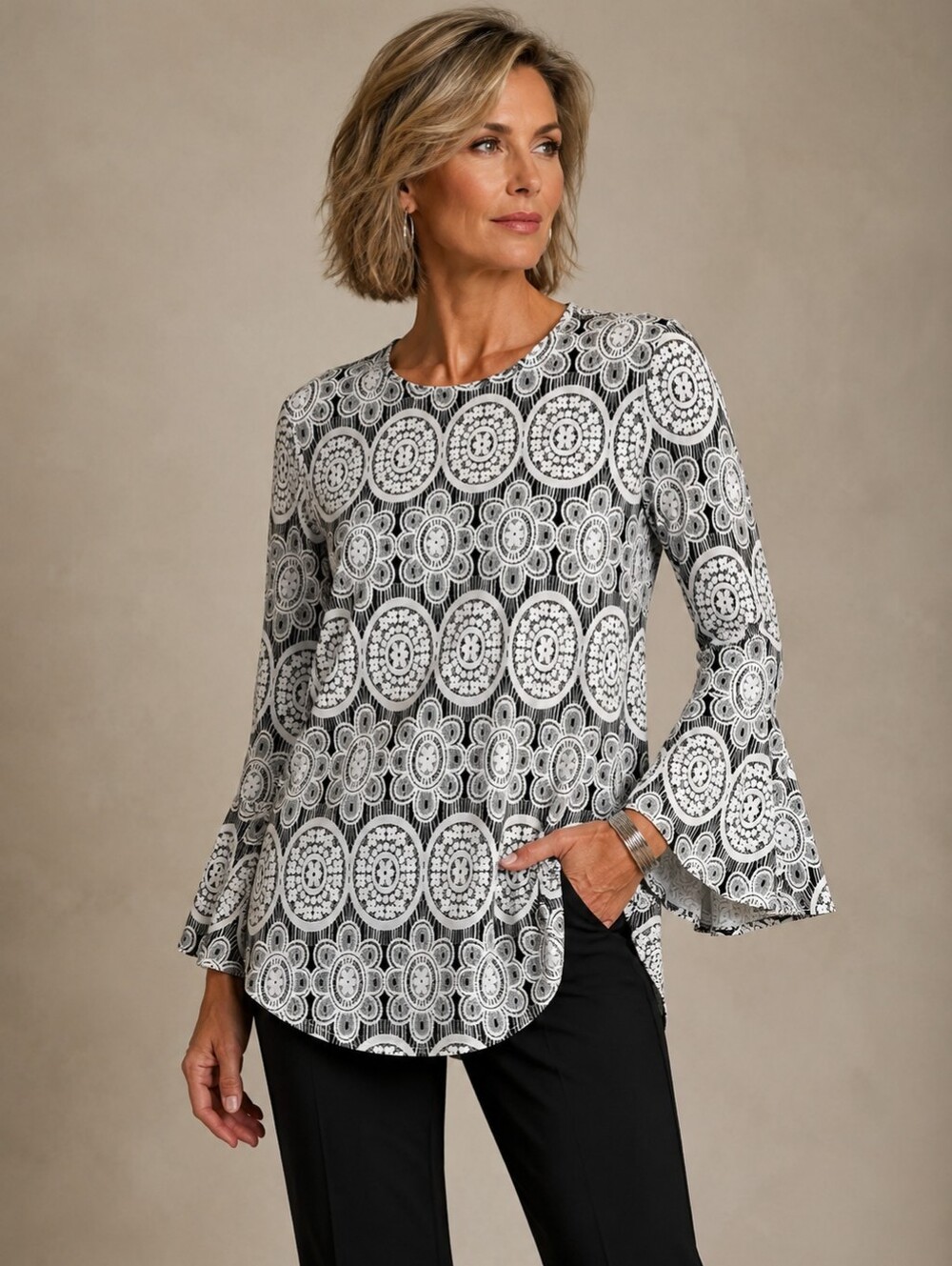 Joseph Ribkoff Geometric Bell Sleeve Blouse Size 12 Black White Tunic Top EUC